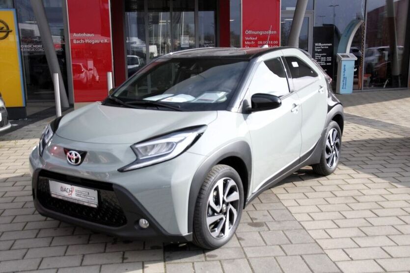 Aygo (X)