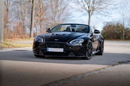 Aston Martin V12 Vantage 14.000 km 169.000 &euro; Neuss 41464