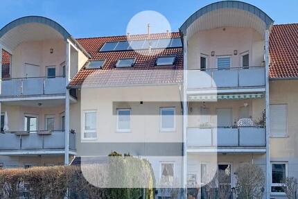 Wohnung Kronach - 4 Zimmer, 81 m&sup2;, 860&euro; | Angebot:26646675