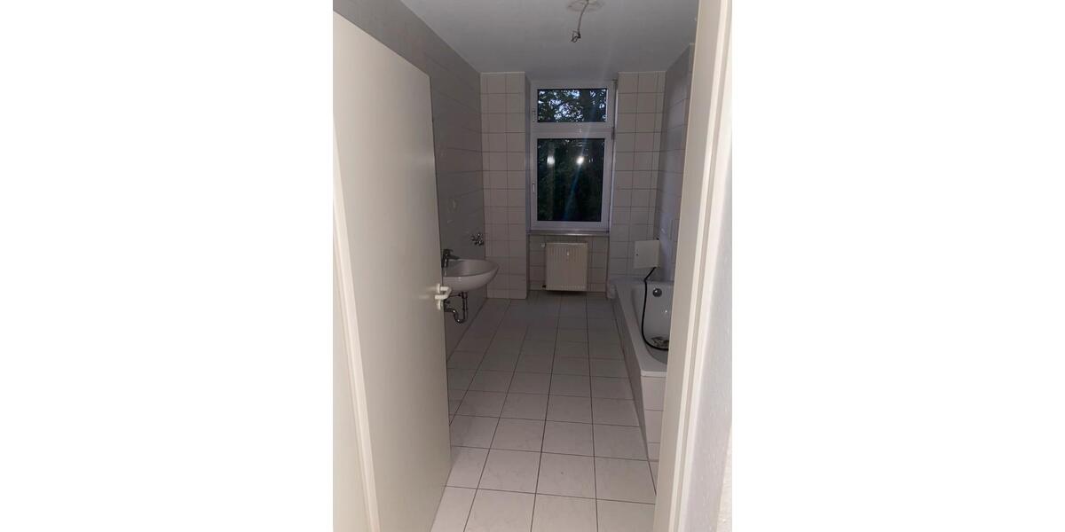 Mehrfamilienhaus, Wohnhaus Erfurt Johannesplatz - 1 Zimmer, 55 m&sup2;, 135.000&euro; | Angebot:26355503