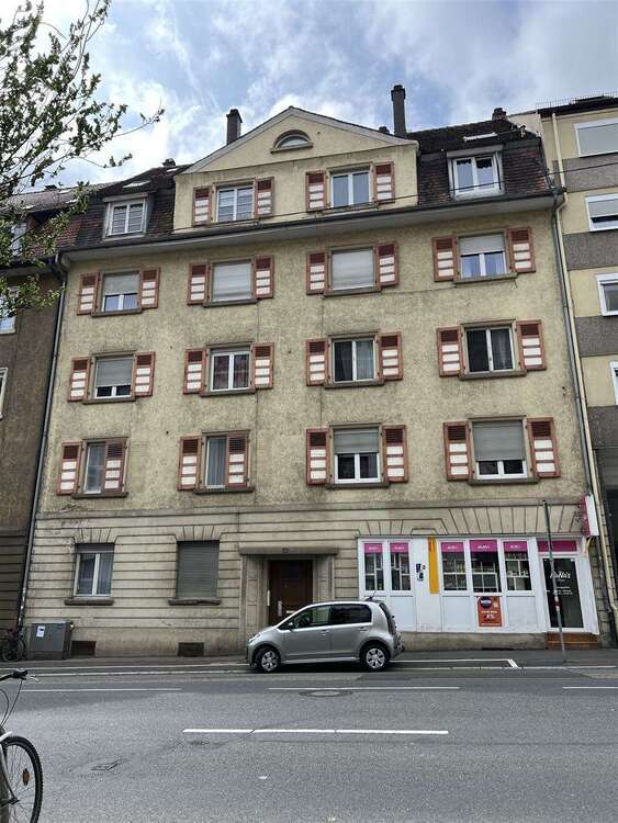 Wohnung zum Kaufen in Pforzheim 155.000 € 75 m²