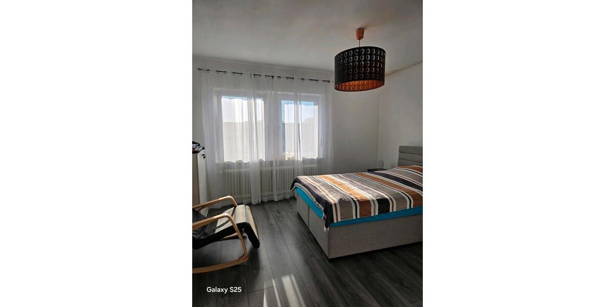 Dachgeschoßwohnung Saarbrücken Neue Bremm - 4 Zimmer, 86 m&sup2;, 265.000&euro; | Angebot:27030056