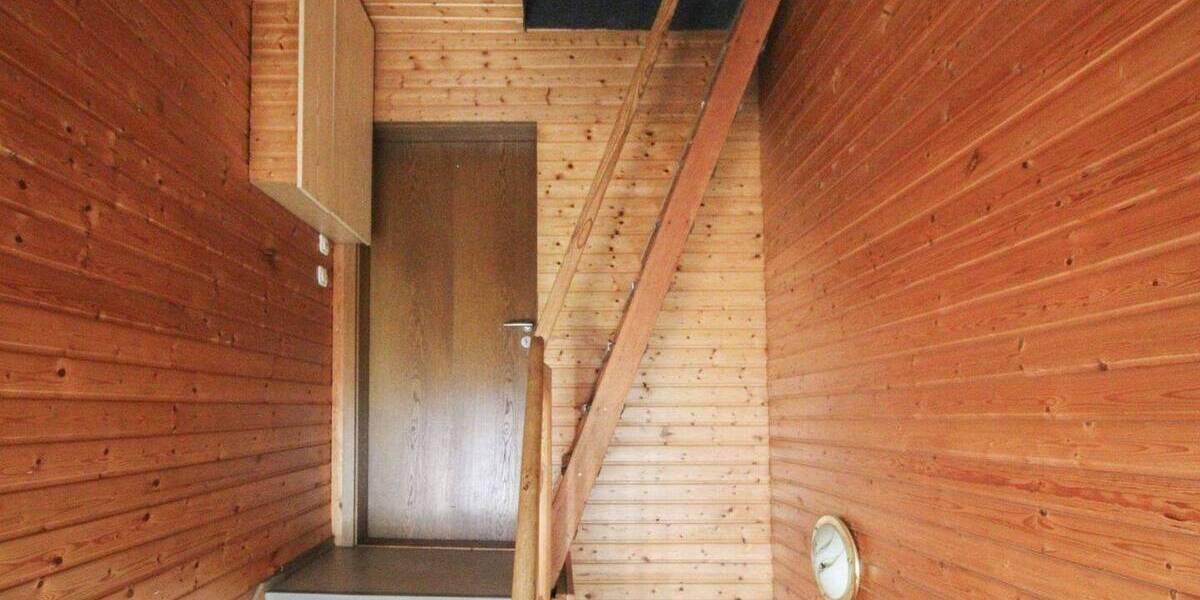 Einfamilienhaus Schwandorf Krondorf - 7 Zimmer, 130 m&sup2;, 299.000&euro; | Angebot:26161072