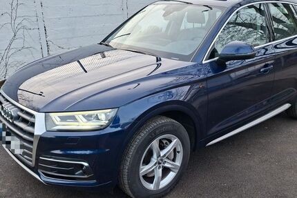 Audi Q5 121.000 km 22.999 &euro; Düsseldorf 40229