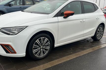 Seat Ibiza 90.500 km 13.000 &euro; Bad Münstereifel 53902