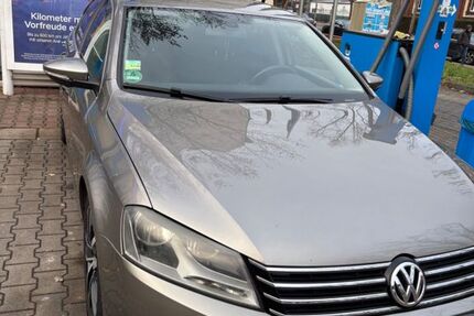 VW Passat 230.000 km 2.600 &euro; Berlin 13357