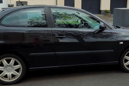 Seat Ibiza 218.888 km 1.999 € DÜSSELDORF 40597
