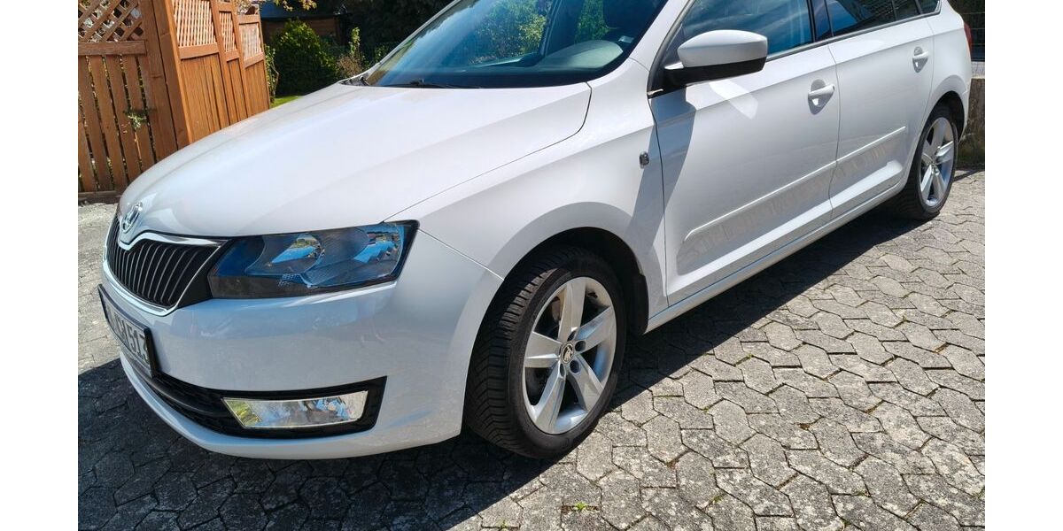 Skoda Rapid 98.700 km 8.900 &euro; Hohenroda 36284