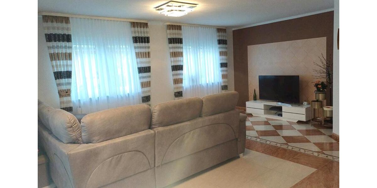 Einfamilienhaus Osterburken - 4.5 Zimmer, 160 m&sup2;, 499.000&euro; | Angebot:27064134