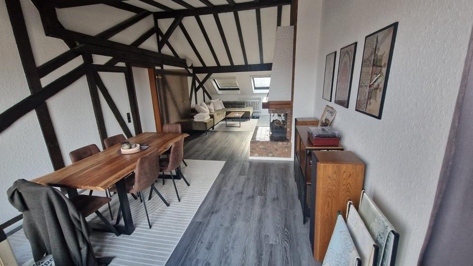 Dachgeschoßwohnung Wuppertal Brill - 3 Zimmer, 107 m&sup2;, 310.000&euro; | Angebot:25638273