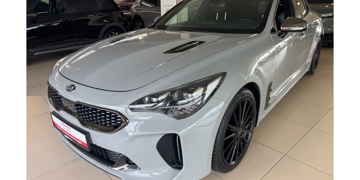 Kia Stinger 82.315 km 29.490 &euro; Brühl 50321