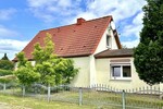 HORN IMMOBILIEN ++ Einfamilienhaus in Lebehn – Wohnen in Seenähe mit großem Grundstück - Einfamilienhaus Krackow / Lebehn Lebehn | Angebot:27034671