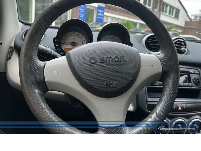 Smart ForFour Basis 70kW*Klima*SR+WR*2-Schlüssel* 175.346 km 1.480 € Berlin 13187