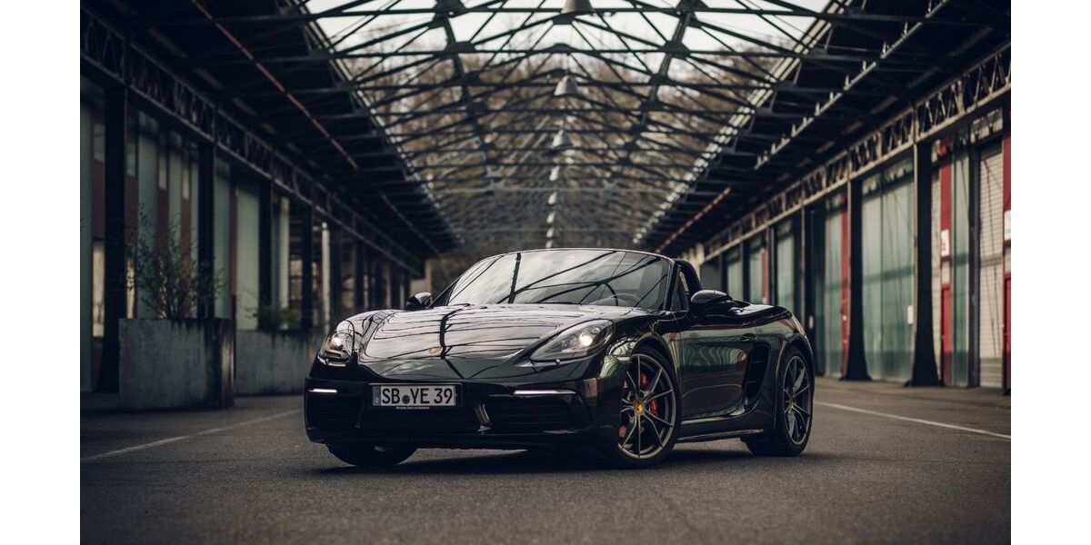 Porsche Boxster 44.000 km 61.100 &euro; Püttlingen 66346