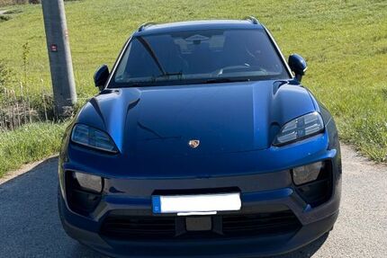 Porsche Macan 25.000 km 89.900 &euro; Spardorf 91080