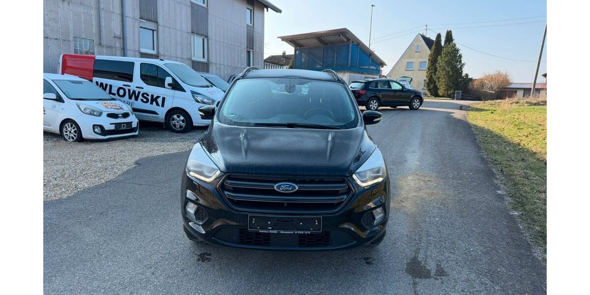 Ford Kuga 110.000 km 14.999 &euro; Gussenstadt 89547