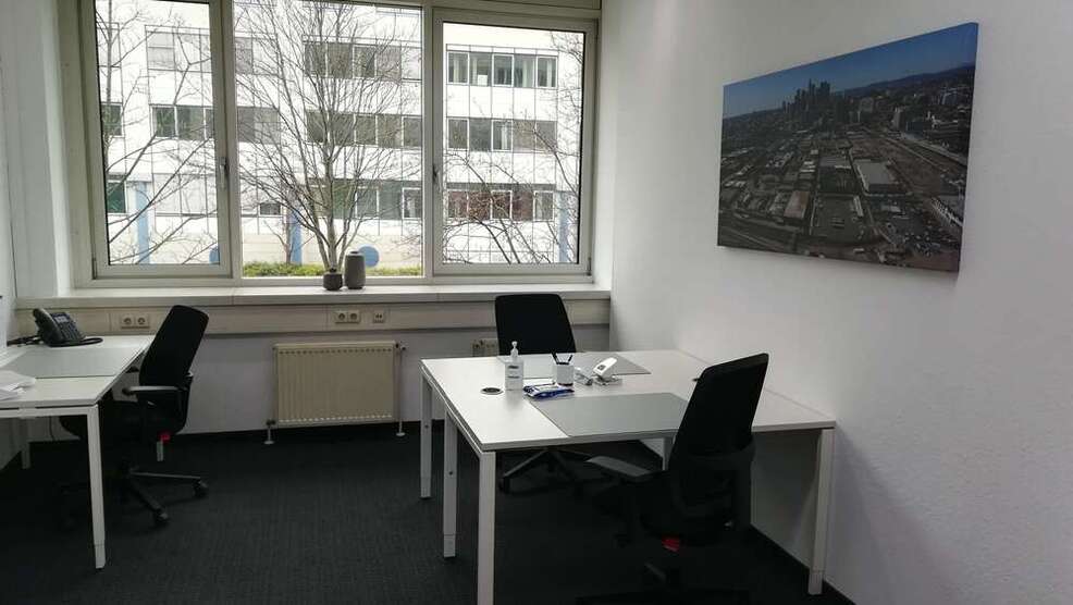 Büro in Stuttgart 779 € 14 m²