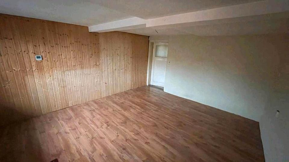 Einfamilienhaus Bad Langensalza - 4 Zimmer, 90 m&sup2;, 85.000&euro; | Angebot:26319696