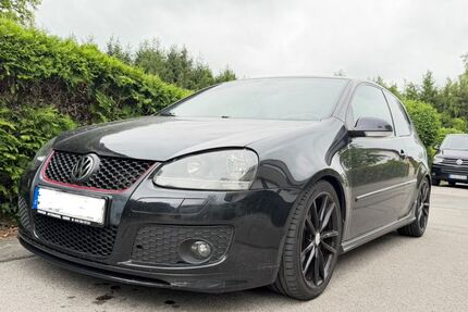 VW Golf 242.000 km 4.999 &euro; Seefeld 82229