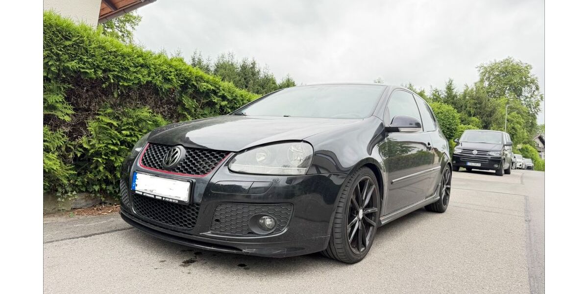 VW Golf 242.000 km 4.999 &euro; Seefeld 82229