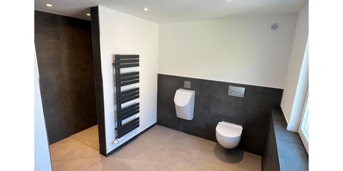 Etagenwohnung Blaustein - 2 Zimmer, 120 m&sup2;, 1.370&euro; | Angebot:25216171