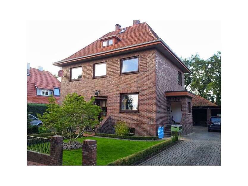 Haus zum Kaufen in Hude 419.000 € 189 m²