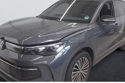 VW Tiguan 27.011 km 31.888 &euro; Berlin 10709