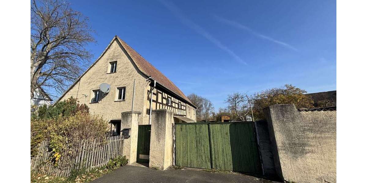Einfamilienhaus Meuselwitz - 6 Zimmer, 140 m&sup2;, 135.000&euro; | Angebot:26443771