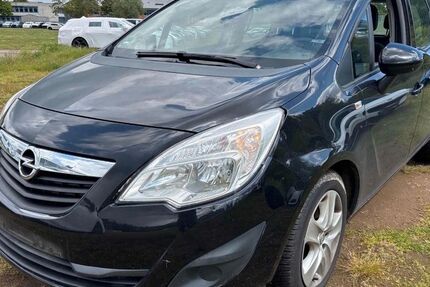 Opel Meriva 161.228 km 2.600 &euro; Chemnitz 09113