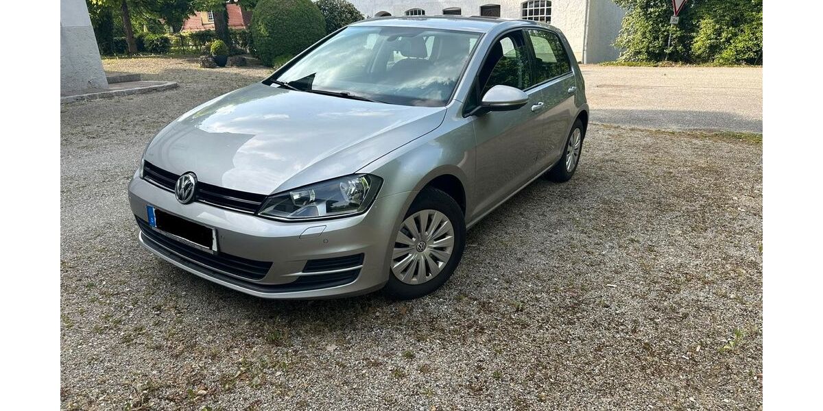 VW Golf 211.500 km 4.300 &euro; Eggstätt 83125