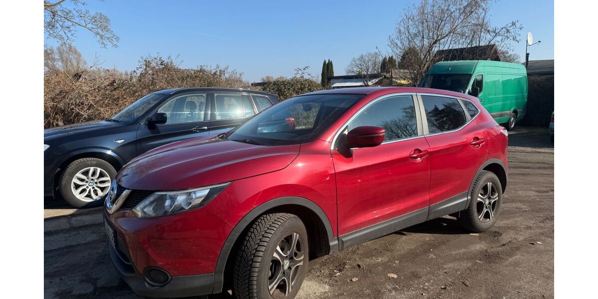 Nissan Qashqai 147.000 km 8.770 &euro; Rostock 18055