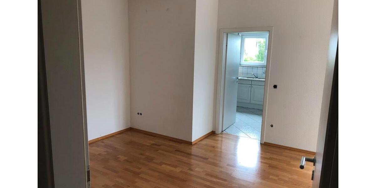 Erdgeschoßwohnung Saarbrücken Bübingen - 3 Zimmer, 100 m&sup2;, 250.000&euro; | Angebot:26517678