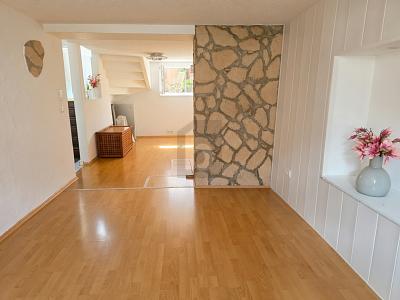 BEZUGSFREI MIT PATIO & NEUER EINBAUKÜCHE - Reihenmittelhaus Merzig | Angebot:27131495