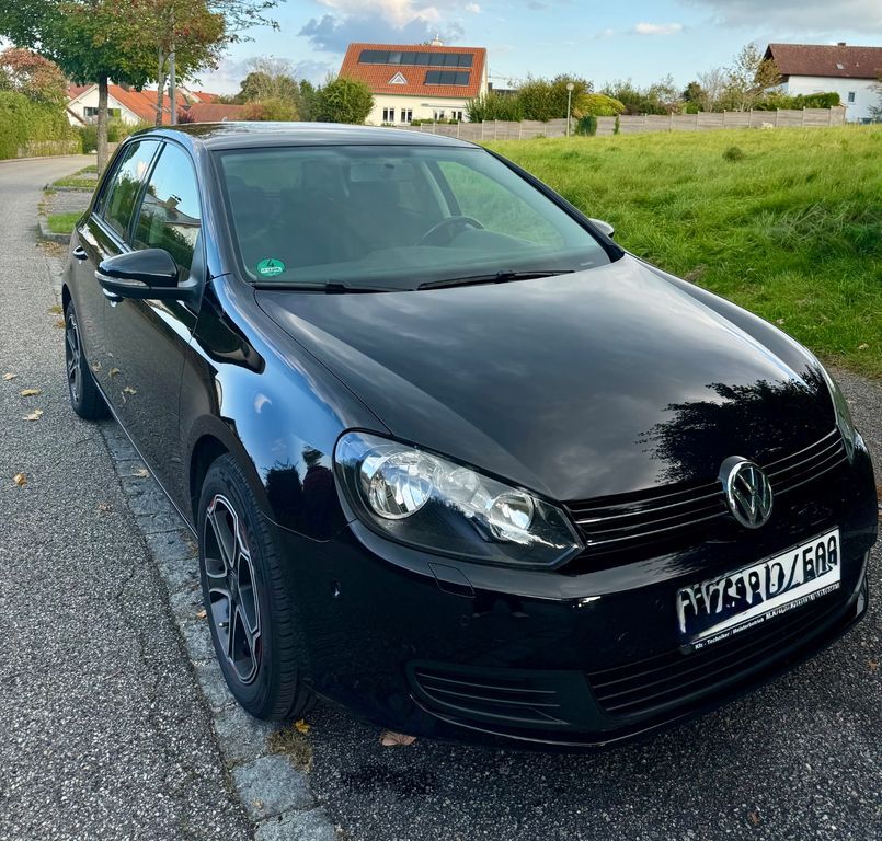VW Golf 139.585 km 6.250 € Velden 84149