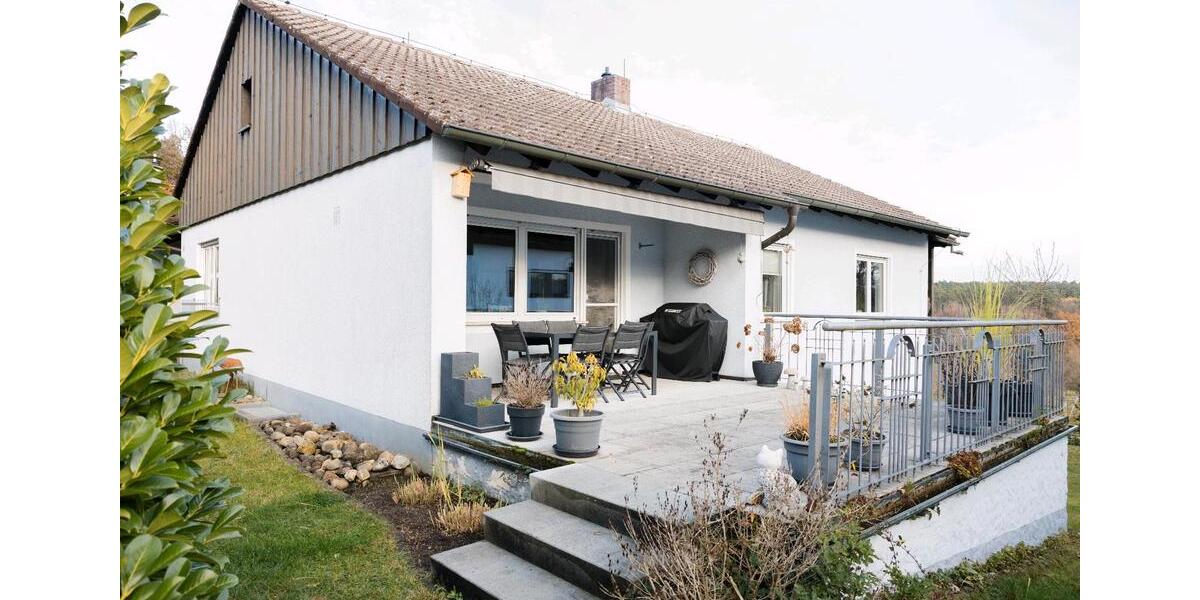 Einfamilienhaus Roth - 5 Zimmer, 137 m&sup2;, 519.000&euro; | Angebot:25383872