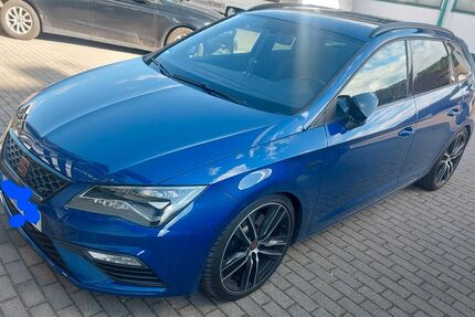 Seat Leon 62.000 km 22.999 &euro; Königsbronn 89551