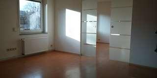 Hochparterre Göttingen - 4 Zimmer, 86 m&sup2;, 215.000&euro; | Angebot:26688145