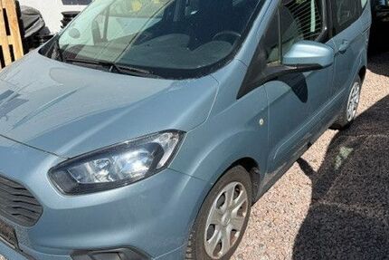 Ford Tourneo Courier 169.551 km 4.950 &euro; Rostock 18057