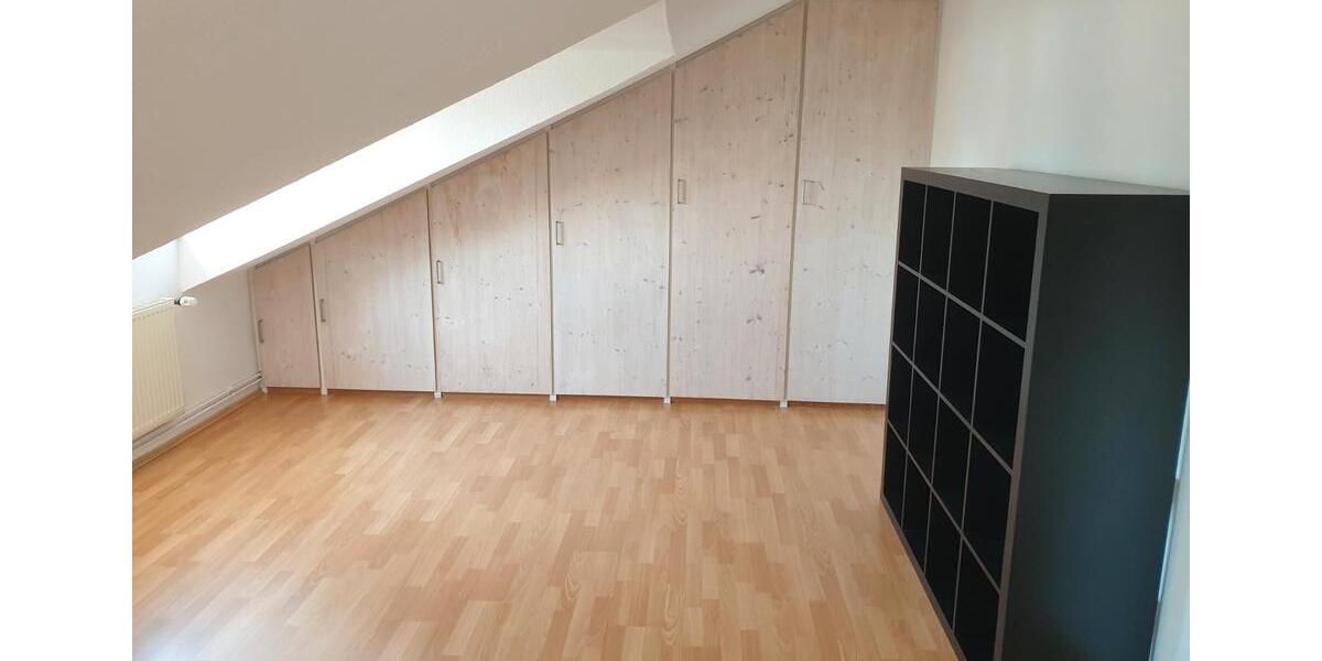 Dachgeschoßwohnung Braunschweig Nordstadt - 2 Zimmer, 63 m&sup2;, 650&euro; | Angebot:26364213