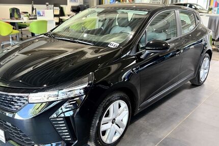 Renault Clio 39.049 km 14.490 &euro; Dresden 01139