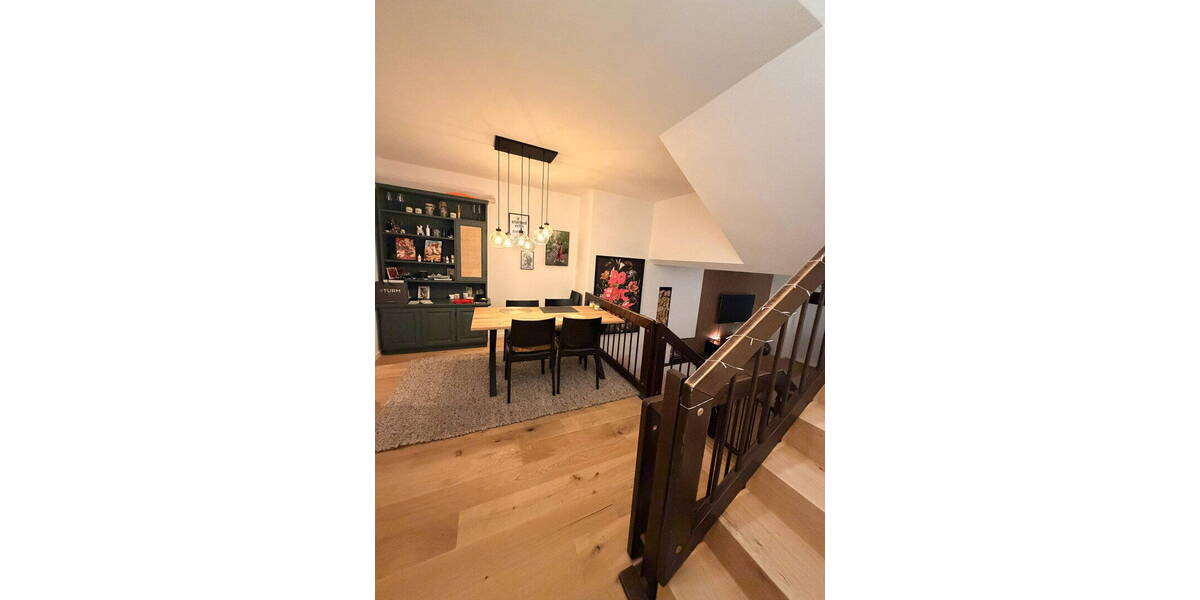 Reihenmittelhaus München Bogenhausen - 7 Zimmer, 129 m&sup2;, 1.499.999&euro; | Angebot:26417648