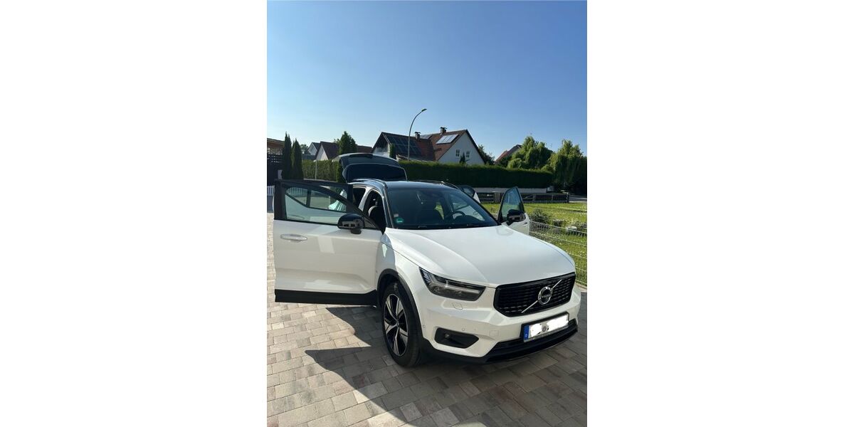 Volvo XC40 177.000 km 21.300 &euro; Rennertshofen 86643