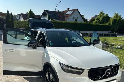 Volvo XC40 180.000 km 21.100 &euro; Rennertshofen 86643