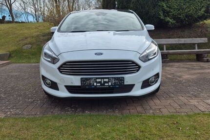 Ford S-Max 210.000 km 10.500 &euro; Wohlenberg 23948