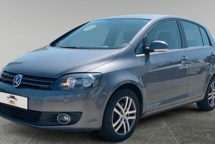 VW Golf 82.223 km 8.390 € Neumünster 24539