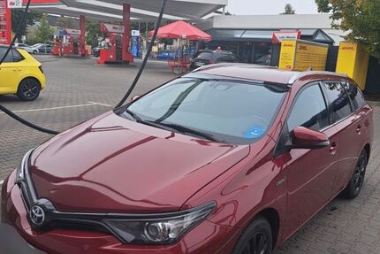 Toyota Auris 120.000 km 13.990 &euro; Berlin 13589