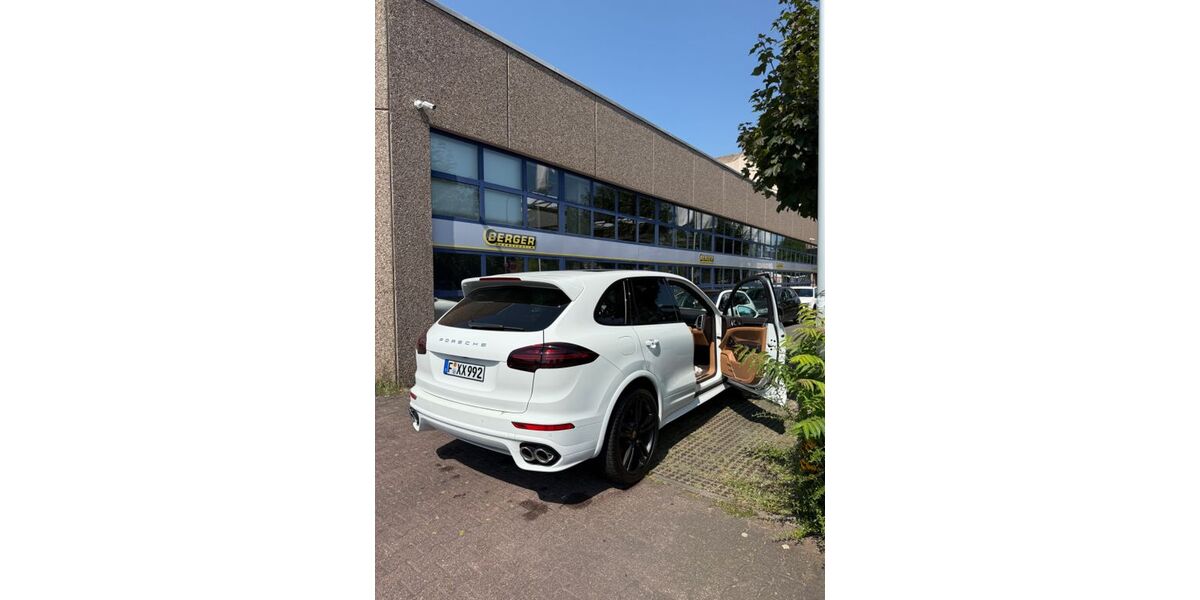 Porsche Cayenne 187.000 km 32.999 &euro; Frankfurt am Main 60327