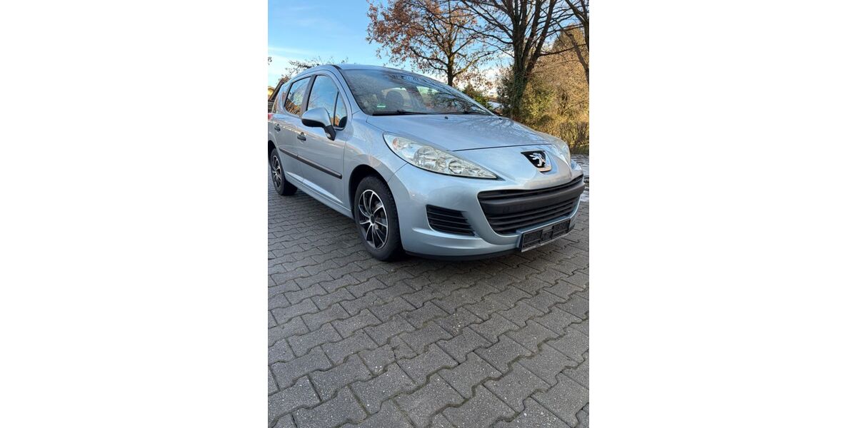 Peugeot 207 191.000 km 1.790 &euro; Rosenheim 83026