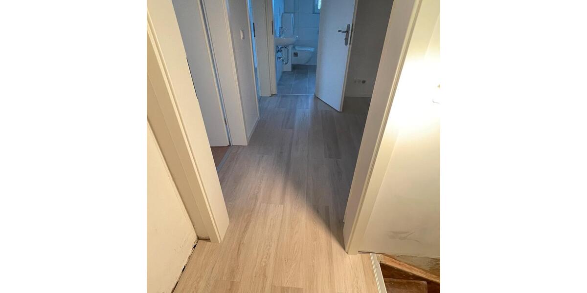 Etagenwohnung Rotenburg an der Fulda - 2.5 Zimmer, 63 m&sup2;, 500&euro; | Angebot:26417724