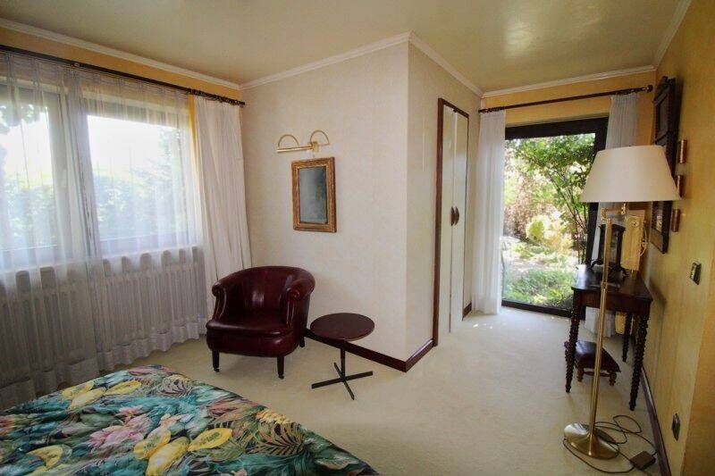 Bungalow Königsbrunn - 5 Zimmer, 164 m&sup2;, 649.000&euro; | Angebot:26833175